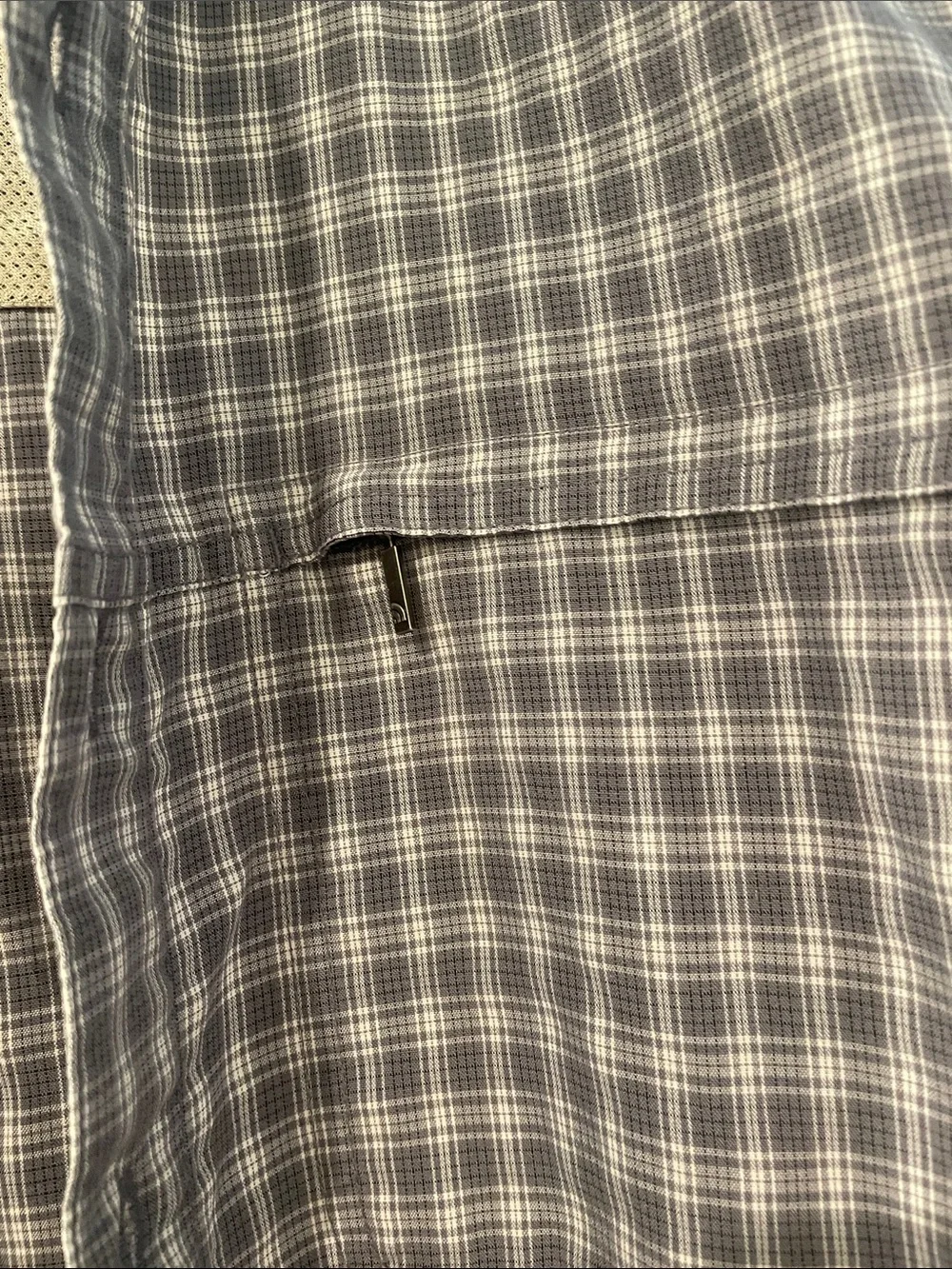 The North Face Men's Short-Sleeve Plaid Button-Down Shirt - Gray/White medium
